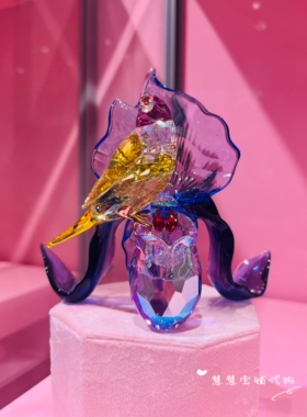 代购SWAROVSKI施华洛世奇胡锦鸟与兰花水晶摆件5675211