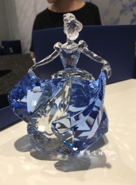 代购专柜正品 SWAROVSKI施华洛世奇迪士尼灰姑娘水晶摆件
