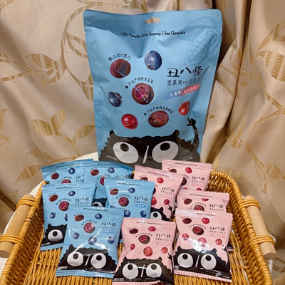 丑八怪浆果夹心巧克力蓝莓味蔓越莓味袋装纯可可脂解馋网红零食品