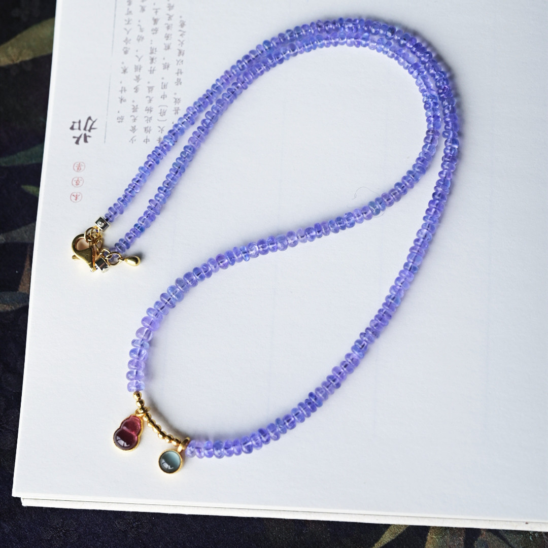 一斤钻戒 天然坦桑石手链项链 蓝紫色调 18K金碧玺翡翠 典雅高级