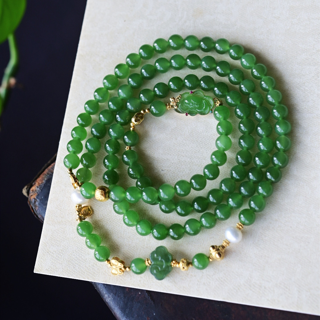 一斤钻戒 天然和田碧玉手链项链 鲜润碧绿 18K金珍珠 上手显白