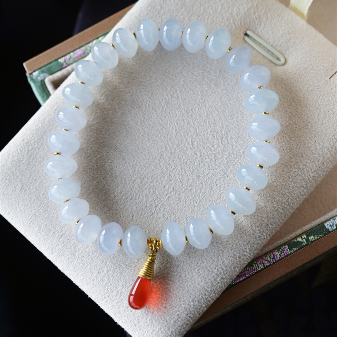 一斤钻戒 天然缅甸A货翡翠手串 胖嘟嘟的算牌手串 18k金