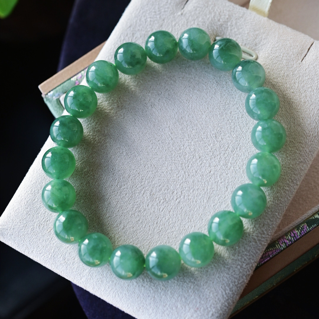 一斤钻戒 天然缅甸A货翡翠手串 满绿大圆珠