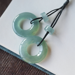 一斤钻戒 一物一图 天然缅甸A货翡翠 一对清爽水灵的平安扣 百搭