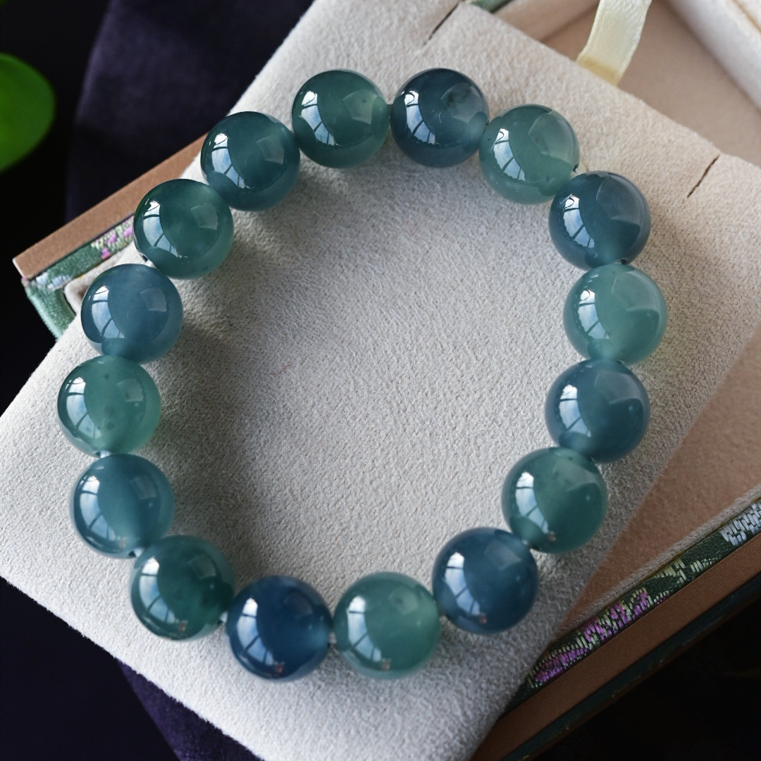 一斤钻戒 天然A货翡翠手串 冰蓝水翡翠大圆珠手串