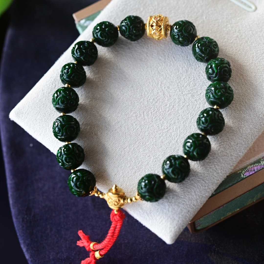 一斤钻戒 天然缅甸A货翡翠手串手链 辣绿色手串 18金