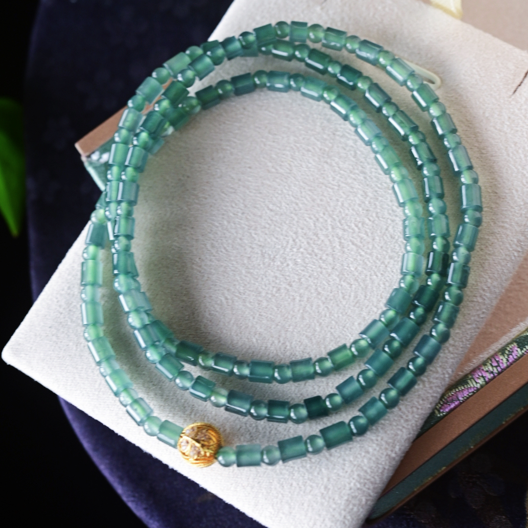 一斤钻戒天然A货翡翠18K金