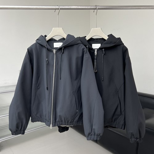 冬季轻奢兔毛内胆短款连帽鹅绒服男 小众立体裁剪宽松廓形羽绒服