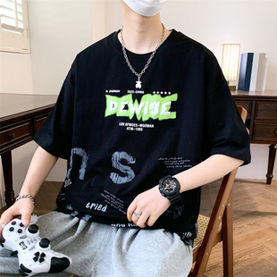 夏季初高中学生12-15岁男孩帅气短袖13夏装t恤14大童潮流上衣服16