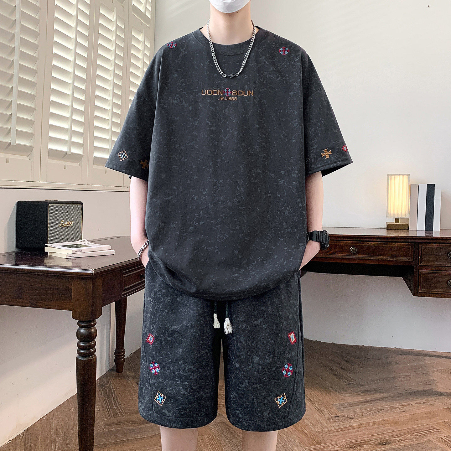 冰丝短袖t恤男孩夏季新款青少年大童初中生半袖休闲运动套装潮流
