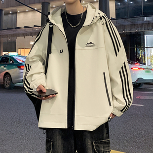 冲锋衣夹克男生初高中学生春秋季新款青少年宽松运动休闲外套潮流