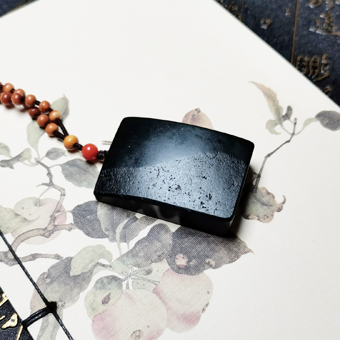 月扬玉舍 新疆和田玉籽料 青玉 黑青玉 一细料无事牌 挂件 吊坠