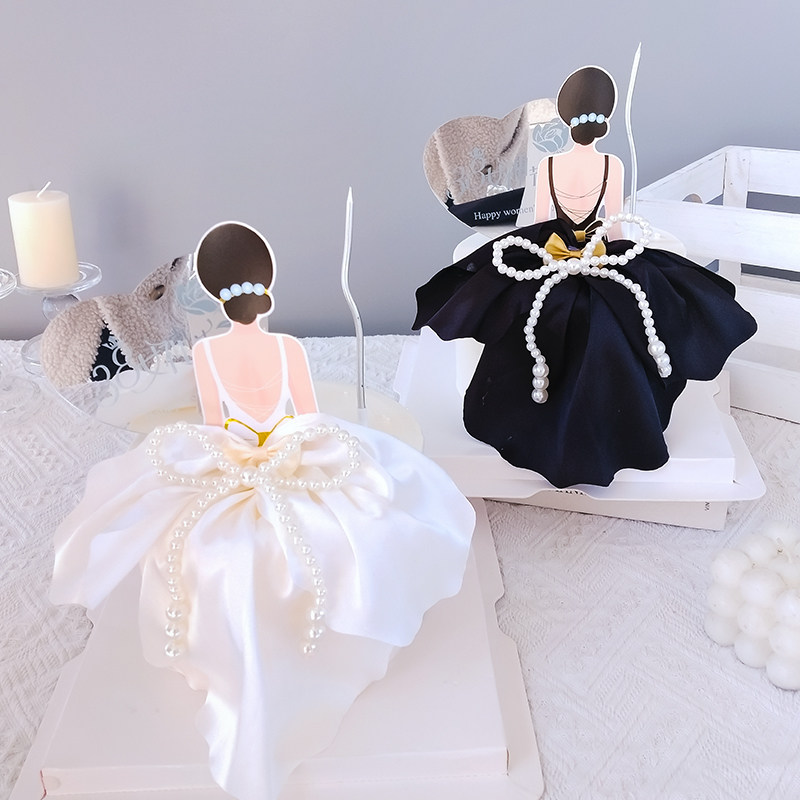 38女神节蛋糕装饰爱心镜子珍珠蝴蝶结插件背影女王节生日烘焙摆件