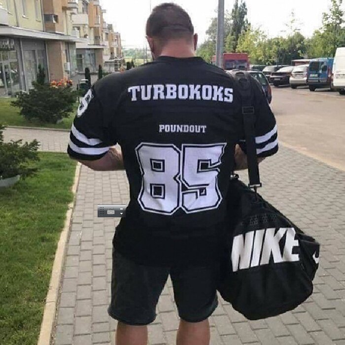 新款嘻哈字母印花潮牌短袖t恤