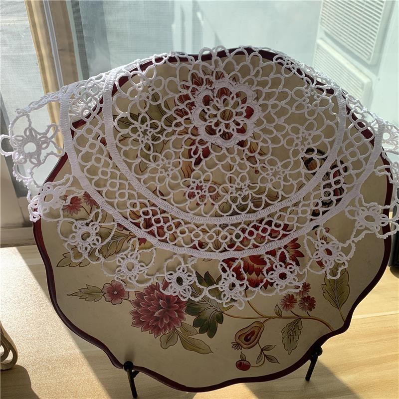 Q212  细线钩针圆盘垫白色棉质直径33cm2片