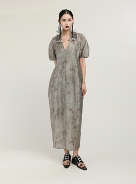 MIA HAN夏季新品女新中式简约宽松花苞裙开衩长款V领短袖连衣裙