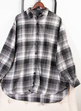 日单冬季新款休闲大版百搭翻领系扣厚款磨毛衬衫开衫外套女31387