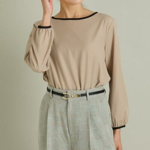 拼色圆领后颈一粒扣带内衬衬衫