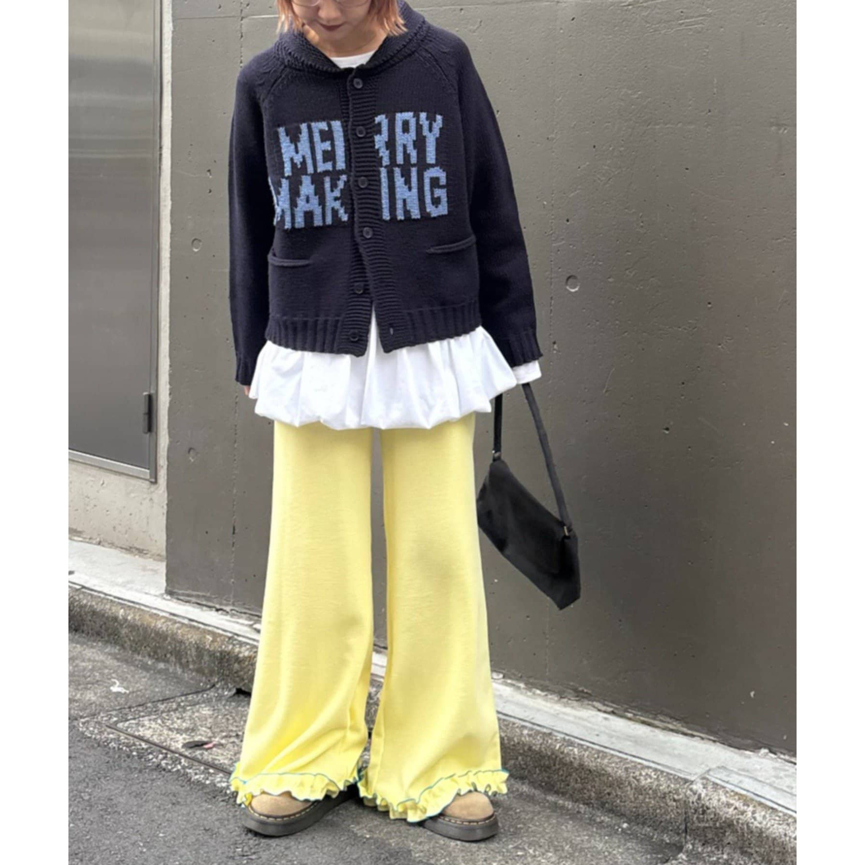 日单CP春秋甜美减龄百搭松紧腰口袋明线华夫格花边喇叭裤女32029