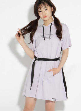 日单亲子装春夏连帽字母刺绣后背拼接收腰腰带短袖连衣裙27027