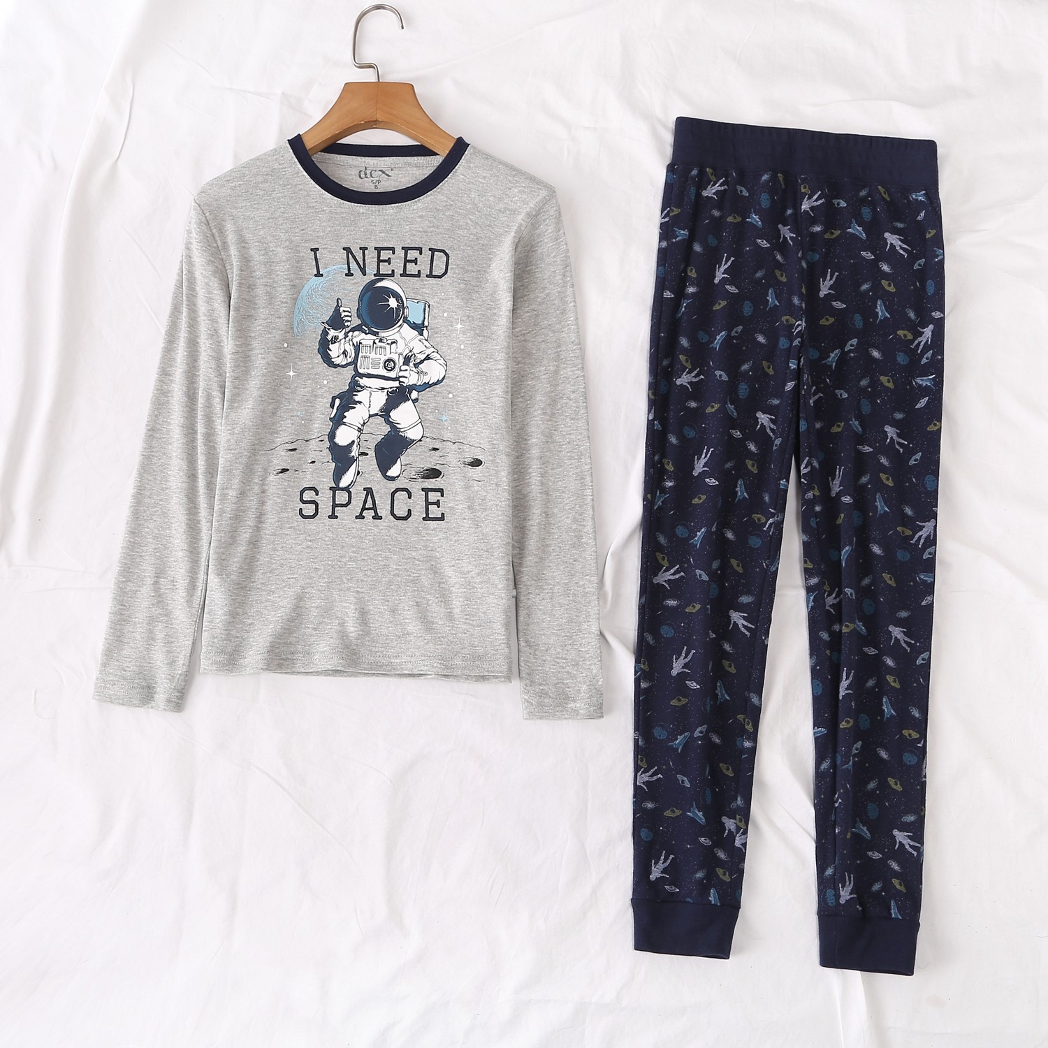 春秋新款童装圆领长袖宇航员印花长袖T恤+印花束脚长裤套装20289,童装/婴儿装/亲子装,家居服套装,淘宝优惠券,粉丝福利购,淘宝优惠卷