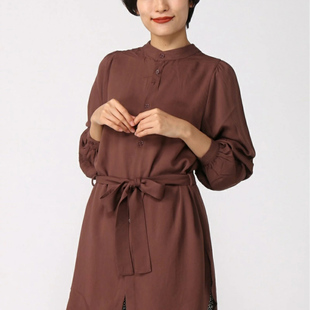 日单品牌GW春夏新款复古圆领系扣前后两穿无腰带中长款衬衫28375