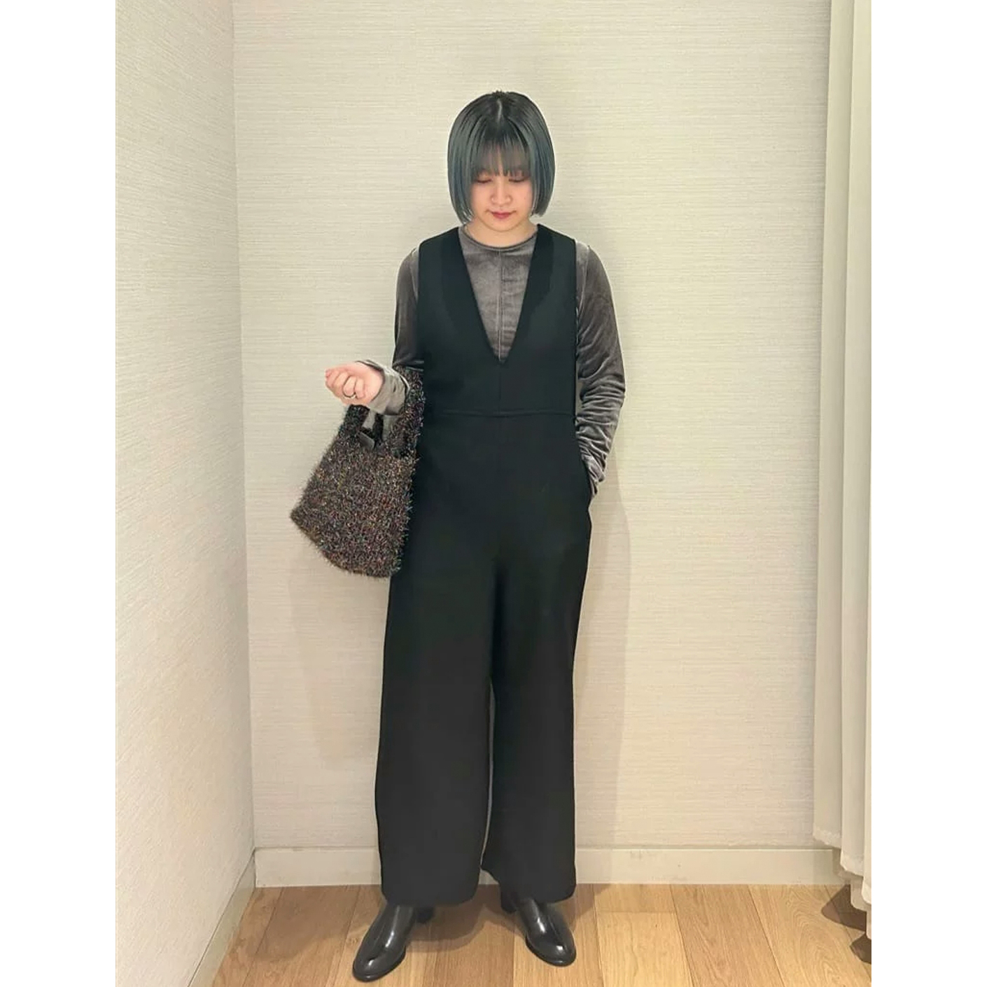 时尚深v领毛圈厚款连体裤