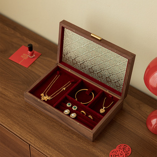 实木首饰盒收纳盒高档轻奢三金五金珠宝展示盒聘礼盒订婚新婚礼物