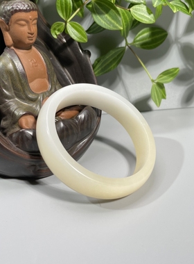 脂玉王朝爆款精品和田玉老坑俄罗斯巴沙料象牙白带糖平安手镯手环