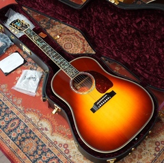 吉普森(全新)Gibson j45 vine custom shop 最新款的藤蔓 木吉他