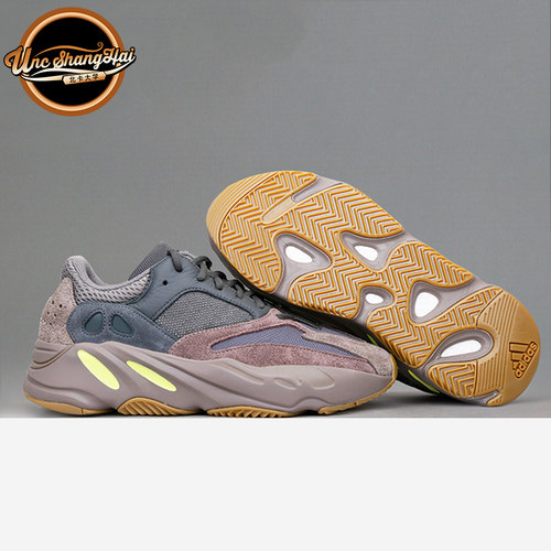 Adidas老爹鞋北卡大学ee9614