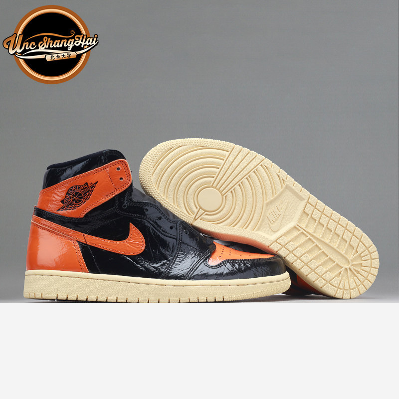 北卡大学 Air Jordan 1 AJ1 猪油 扣碎篮板 漆皮做旧 555088-028