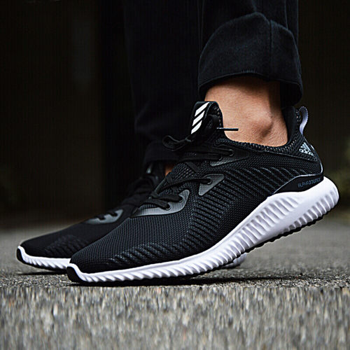 adidas阿迪达斯Bounce跑步鞋