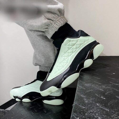 篮球鞋Nike/耐克AJ13女子篮球鞋
