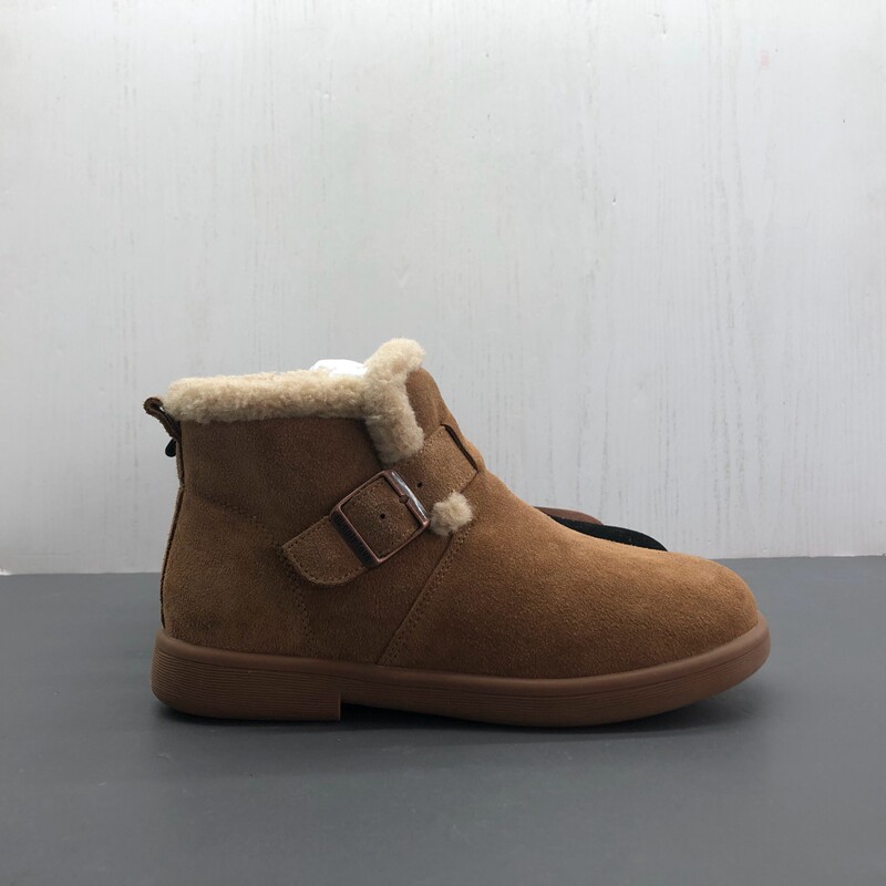 工厂断码真皮女鞋冬季新款户外舒适洋气圆头平底保暖磨砂皮雪地靴