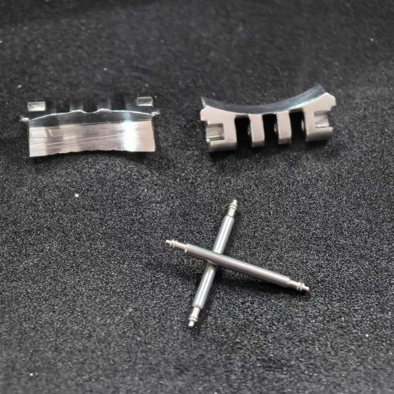 代用天梭力洛克接口T41 006弧形表耳坎实心钢带表链表带配件19mm