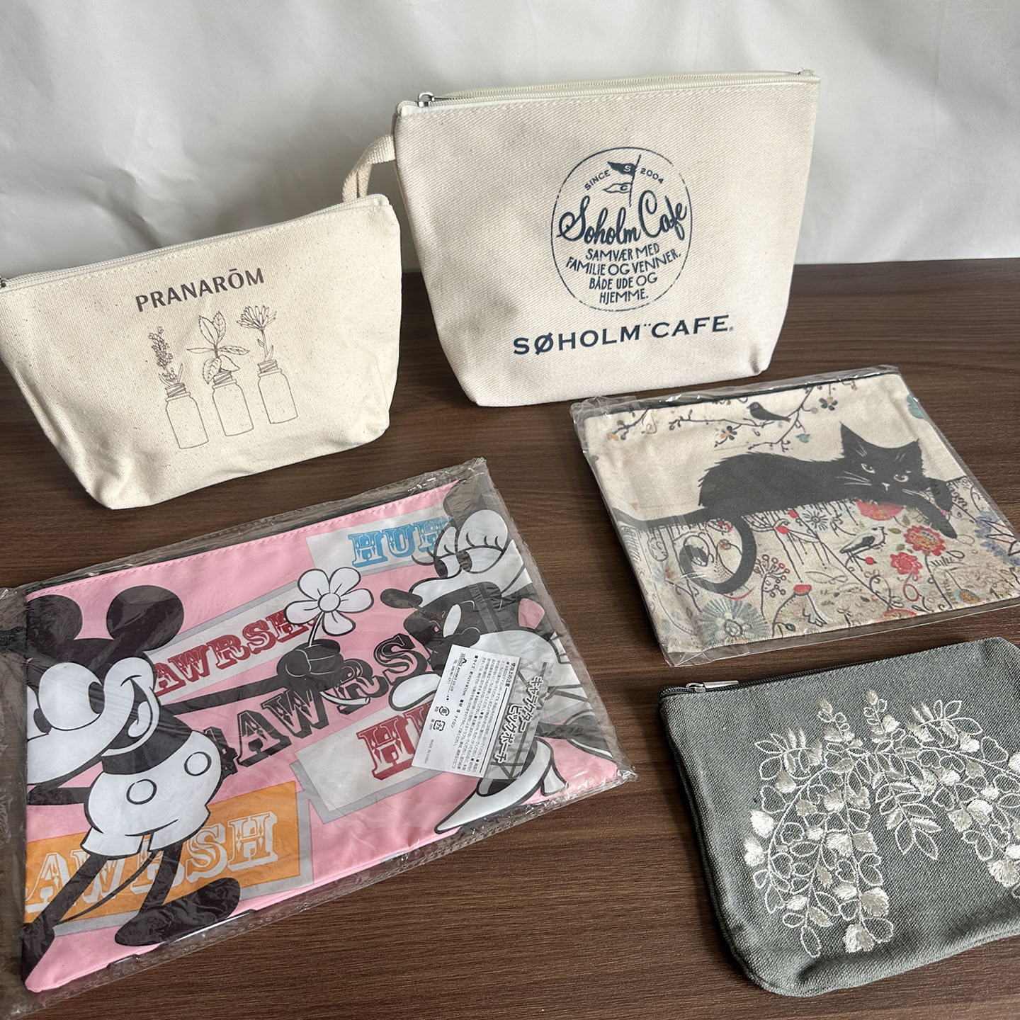 5个1组便携收纳包日单化妆包外贸原单包内整理分类小包数码文具包