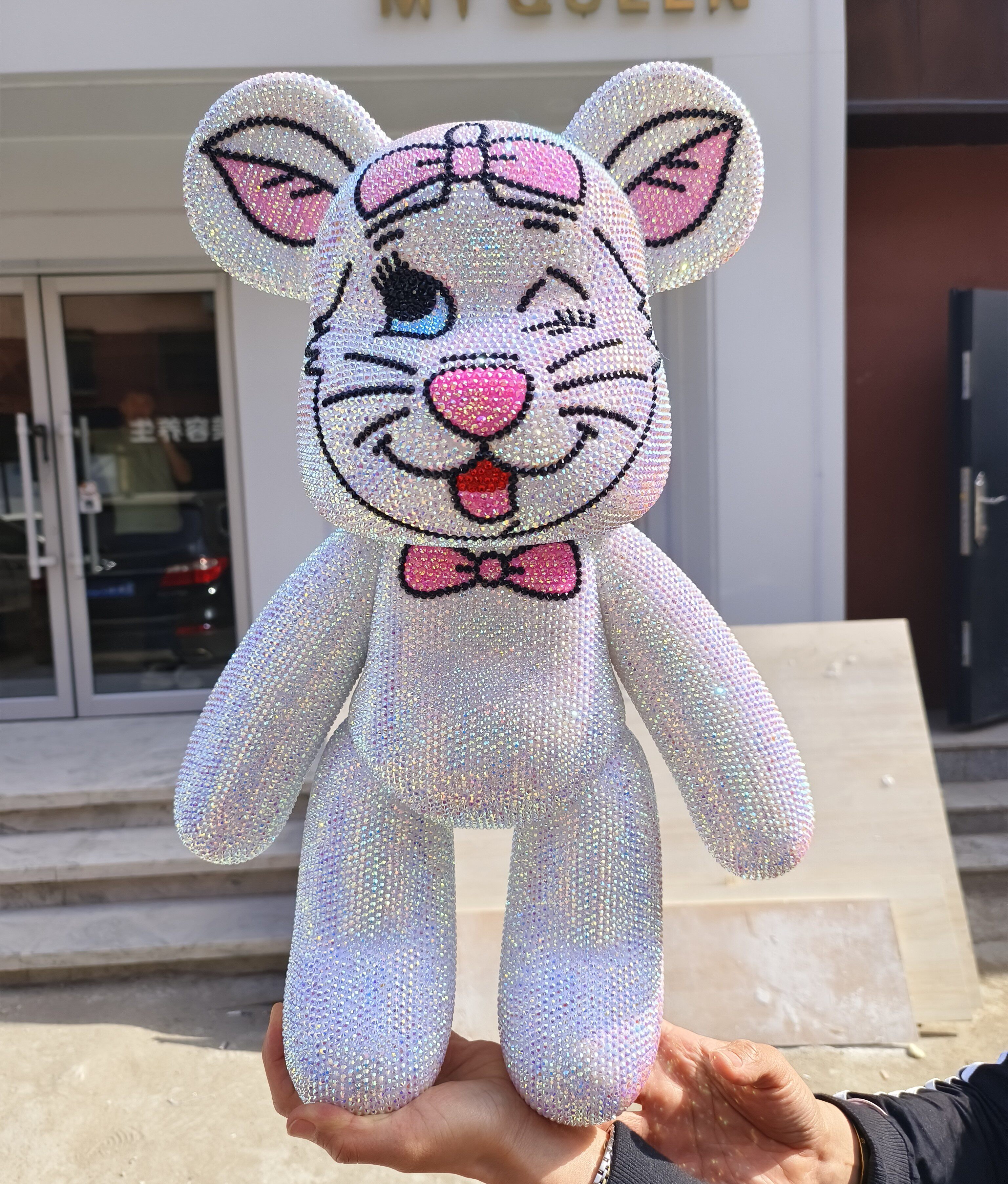 小白猫粘钻熊喜庆手工diy贴钻熊大起司猫满钻熊卡通暴力熊摆件