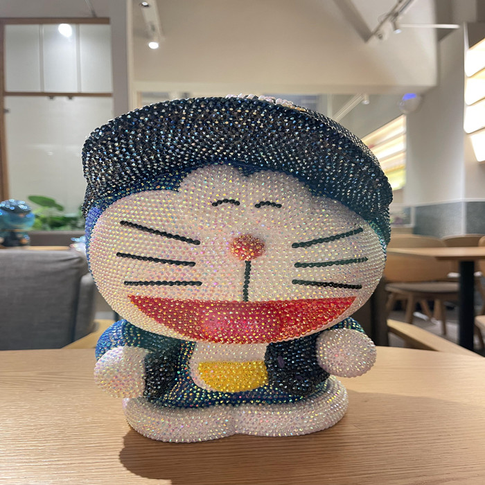叮当猫摆件机器猫储蓄罐DIYT贴钻