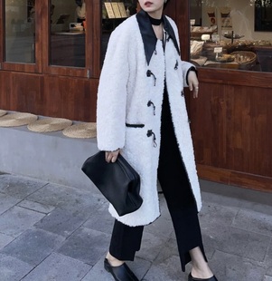 原588超软人造羊羔毛真皮领羊角扣中长款外套复古大衣皮毛一体