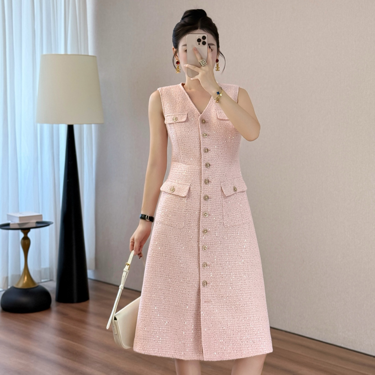 气质背心外搭小香风连衣裙