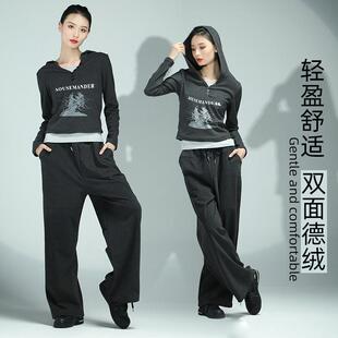新款广场舞服装卫衣鬼步舞德绒休闲运动服三件套成人女修身舞蹈服