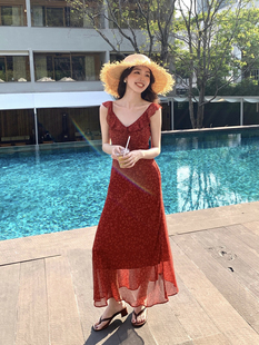 复古V领碎花甜美田园浪漫度假风连衣裙女夏季 法式 收腰显瘦气质裙