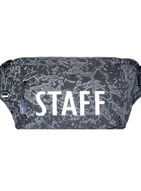 S.view 21A/W STAFF爆裂纹反光潮流字母印花大容量单肩拉链斜挎包