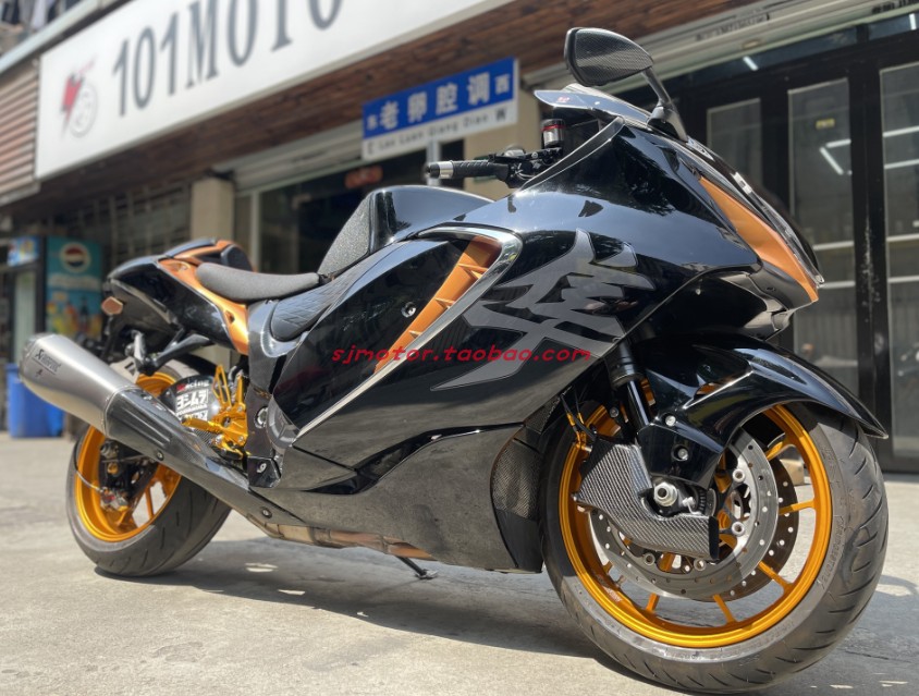 铃木隼改装加路达刹车油钢喉管