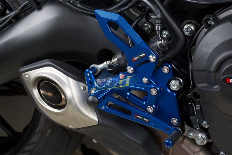 MOTOTRON改装MT09升高后移脚踏