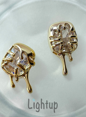 融化的方块|精致通勤耳钉夏季小众设计高级感轻奢锆石耳饰水滴