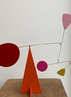 西班牙Volta考尔德博物馆艺术品