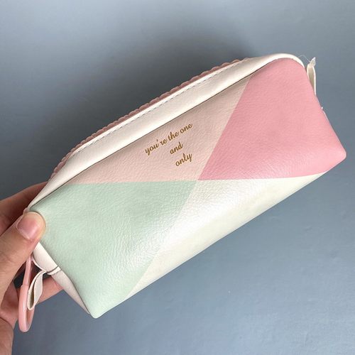 出沙特软PU皮笔袋个性简约