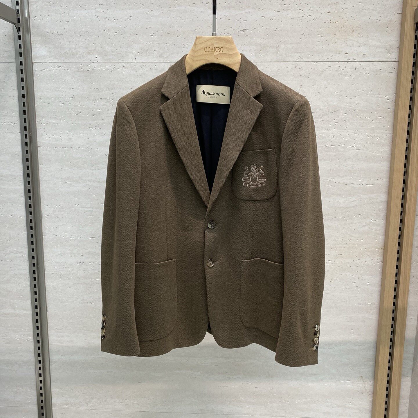 Aquascutum雅格狮丹 26秋冬新款刺绣男士羊毛休闲西服西装 581030